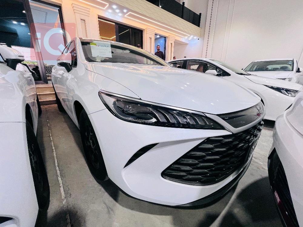 بي واي دي Qin Plus